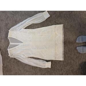Adelyn Rae White Lace Long Sleeve Dress Medium